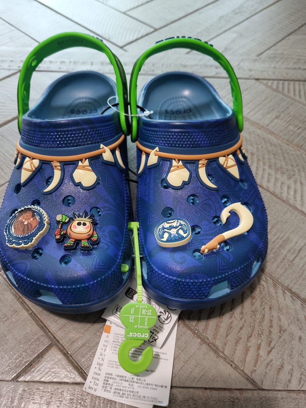 CROCS Kid's Disney Moana Maui Blue Clog Sandals "You're Welcome" Straps
